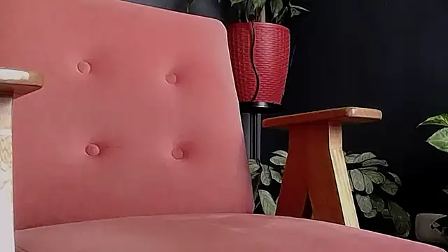 Snapshot of callme_douglas chatting on June 22, 3:09 pm callme douglas online show from June 22, 3:09 pm