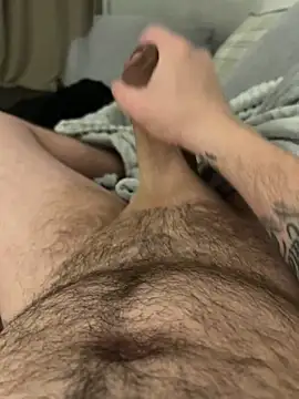 Snapshot of 22TT2295 chatting on February 15, 1:39 am 22TT2295 online show from February 15, 1:39 am