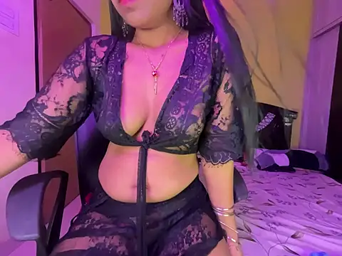 Snapshot of sexyhoney27 chatting on March 19, 2:57 pm sexyhoney27 online show from March 19, 2:57 pm