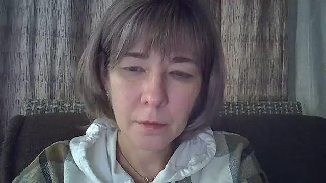 EllaJohnsonX online show from January 5, 7:17 pm