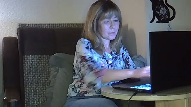 EllaJohnsonX online show from March 7, 4:23 pm