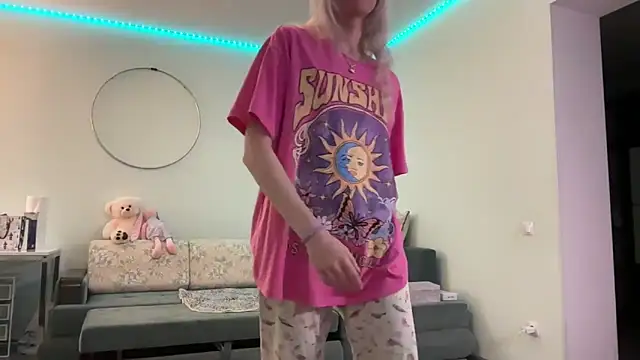 yunasuka online show from February 20, 10:48 pm
