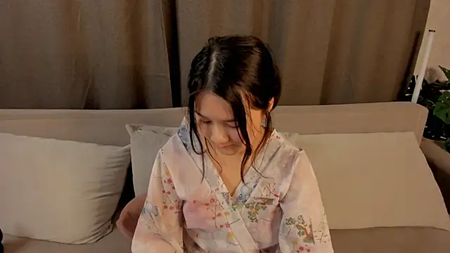 Maekko online show from February 20, 6:21 pm