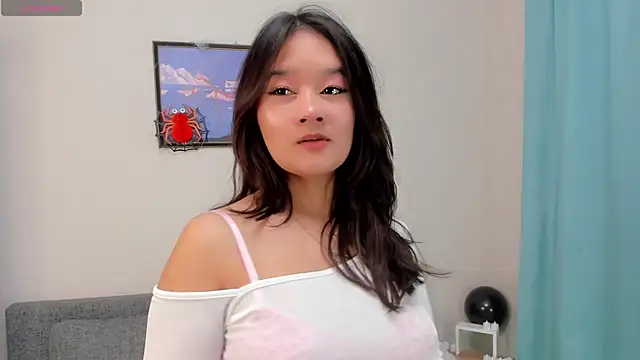 Maekko online show from November 8, 9:29 pm