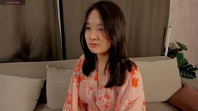 Maekko online show from February 25, 5:24 pm