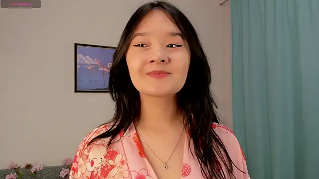 Maekko online show from November 29, 9:59 pm