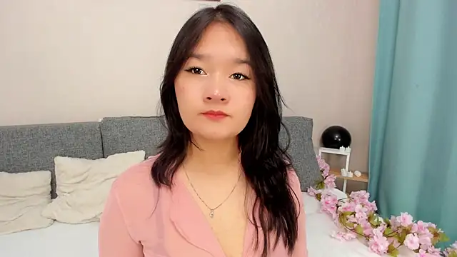 Maekko online show from November 15, 9:52 pm