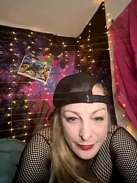 kayNkris online show from October 14, 8:26 am