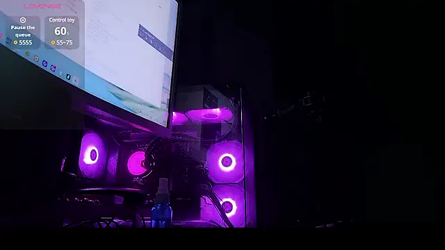 Yu UwU  online show from December 29, 12:34 pm