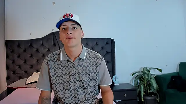 two milkyway online show from January 6, 12:42 pm