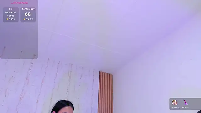 Snapshot of two_milkyway chatting on July 17, 11:07 am two milkyway online show from July 17, 11:07 am