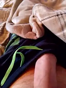 MaxiFabry online show from November 10, 9:09 pm