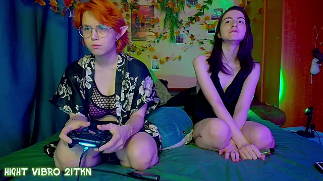 TrickyKitsune online show from November 23, 2:16 pm