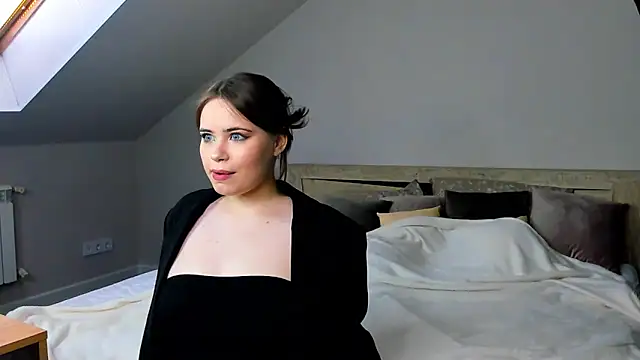 Snapshot of EricaElliott chatting on March 15, 11:40 am EricaElliott online show from March 15, 11:40 am