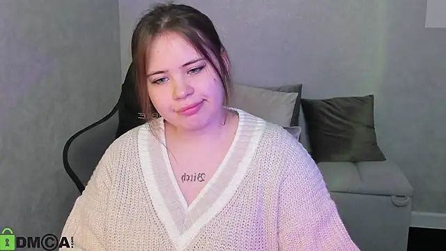 Snapshot of EricaElliott chatting on December 3, 9:53 am EricaElliott online show from December 3, 9:53 am