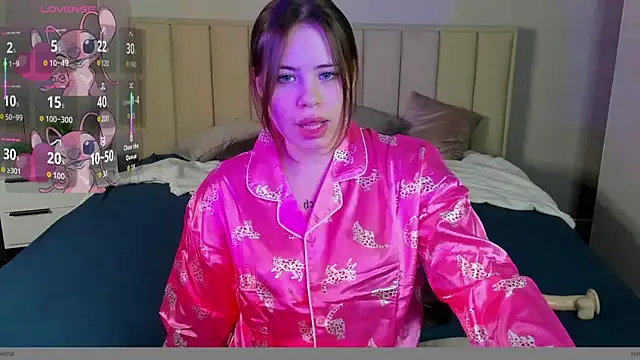 Snapshot of EricaElliott chatting on September 26, 8:43 am EricaElliott online show from September 26, 8:43 am