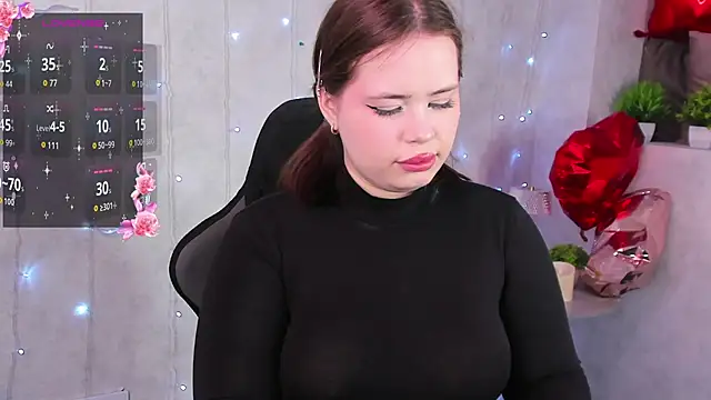 EricaElliott online show from March 29, 9:22 am
