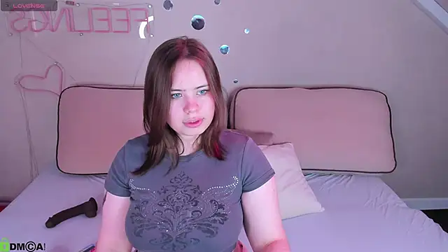 Snapshot of EricaElliott chatting on October 17, 9:56 am EricaElliott online show from October 17, 9:56 am