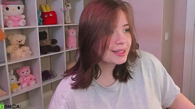 EricaElliott online show from May 25, 9:19 am