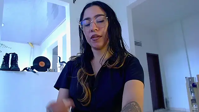 Maam Ine online show from May 1, 8:25 pm