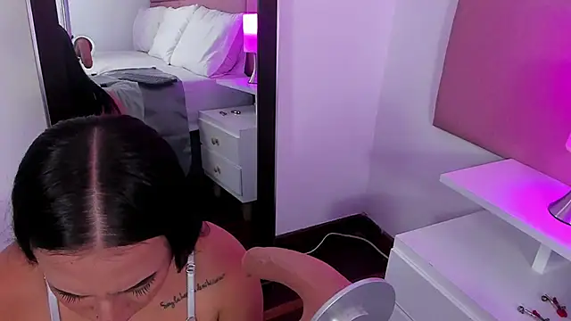 SammyMorales online show from April 9, 1:06 pm