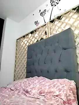 Mia WAll online show from January 10, 12:27 am