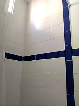 Mia WAll online show from January 26, 2:41 pm