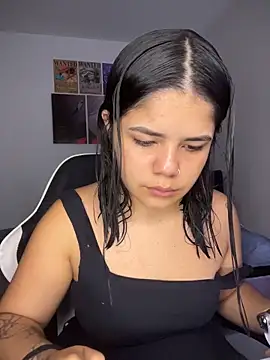 pretty angela1 online show from March 10, 10:25 pm