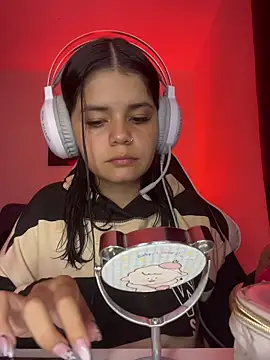 pretty angela1 online show from November 11, 5:24 am