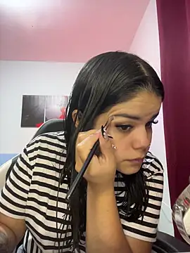 pretty angela1 online show from November 16, 10:57 pm