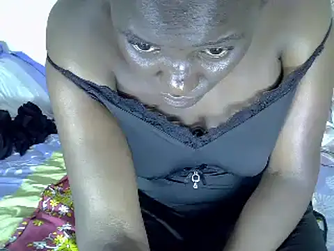 Snapshot of Sexymish25 chatting on March 21, 12:28 pm Sexymish25 online show from March 21, 12:28 pm
