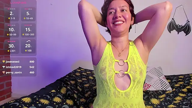 Laura hellss online show from March 3, 11:14 pm