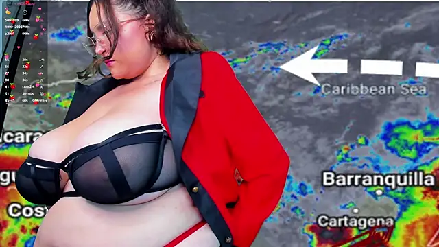 Snapshot of LunaPleasure chatting on November 16, 6:07 am LunaPleasure online show from November 16, 6:07 am