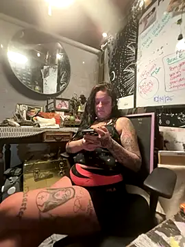 Eden Darkskye online show from October 15, 1:59 am