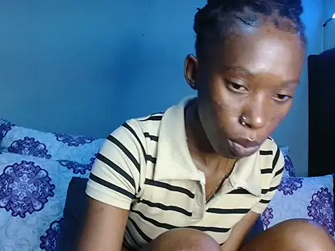 Snapshot of xxSexyTalia28 chatting on November 19, 6:19 pm xxSexyTalia28 online show from November 19, 6:19 pm