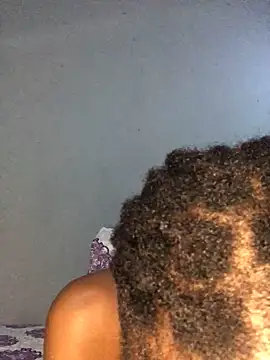 Snapshot of xxSexyTalia28 chatting on February 3, 9:53 pm xxSexyTalia28 online show from February 3, 9:53 pm