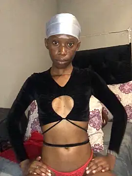 xxSexyTalia28 online show from March 19, 10:32 pm