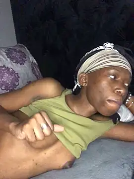 xxSexyTalia28 online show from April 7, 7:26 pm