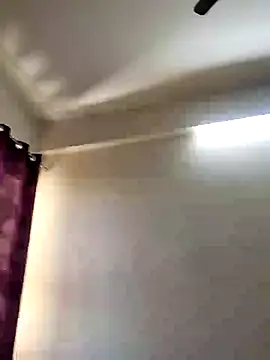 Snapshot of iamharryy chatting on November 2, 7:35 am iamharryy online show from November 2, 7:35 am