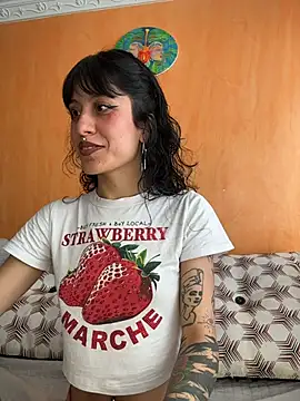 indira k online show from December 5, 4:16 pm