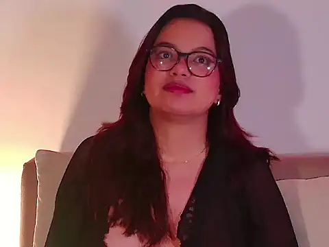 EmiF26 online show from April 10, 3:13 am