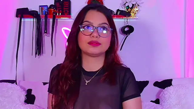 EmiF26 online show from December 3, 3:29 am