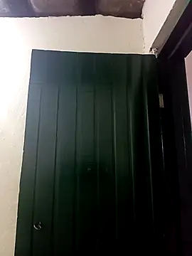 Snapshot of Pamelamilkk_1007 chatting on November 9, 9:41 pm Pamelamilkk 1007 online show from November 9, 9:41 pm