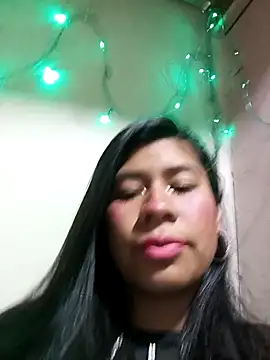 Snapshot of Pamelamilkk_1007 chatting on January 13, 9:30 am Pamelamilkk 1007 online show from January 13, 9:30 am