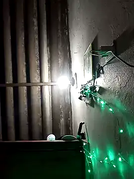 Snapshot of Pamelamilkk_1007 chatting on January 16, 3:56 am Pamelamilkk 1007 online show from January 16, 3:56 am