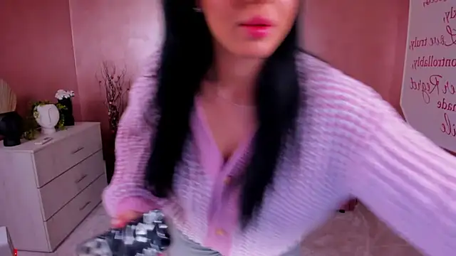evanew  online show from March 2, 10:23 pm