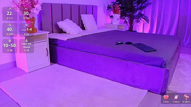 Snapshot of evanew_ chatting on February 12, 5:56 pm evanew online show from February 12, 5:56 pm