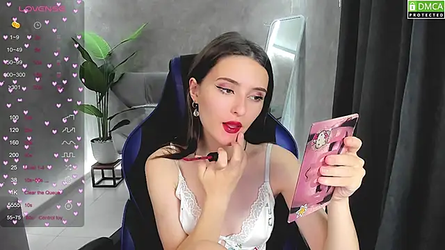 niki cutes online show from October 5, 1:07 am