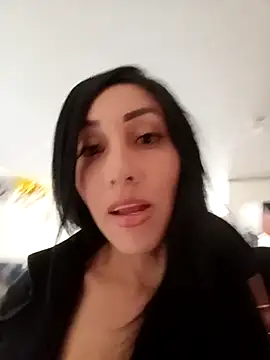 Snapshot of Isabellitasexi38 chatting on March 18, 2:39 pm Isabellitasexi38 online show from March 18, 2:39 pm