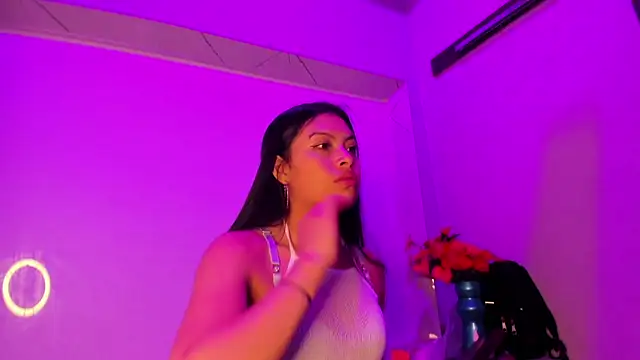 Chloe Martini online show from October 9, 3:18 am